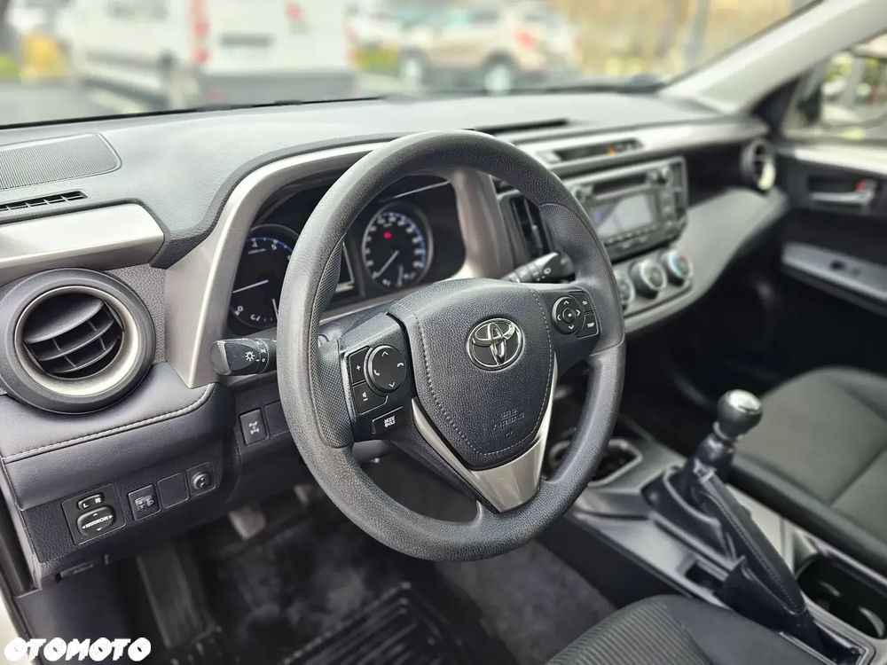 Toyota RAV4 2.0 Silver 4x4 - 13