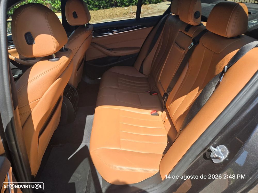 BMW 530 e iPerformance Line Luxury - 9