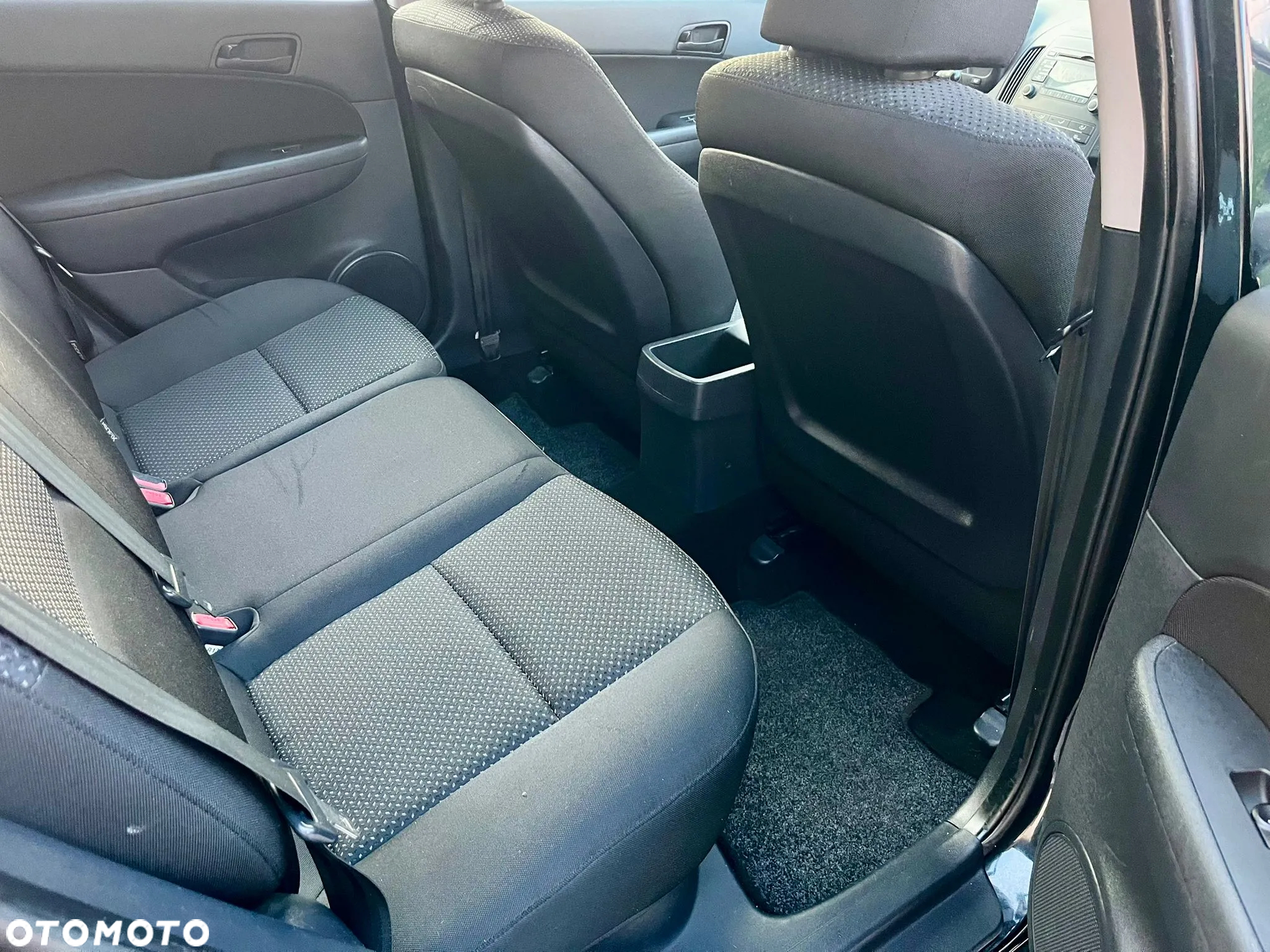 Hyundai i30 1.4 Classic + EU5 - 12