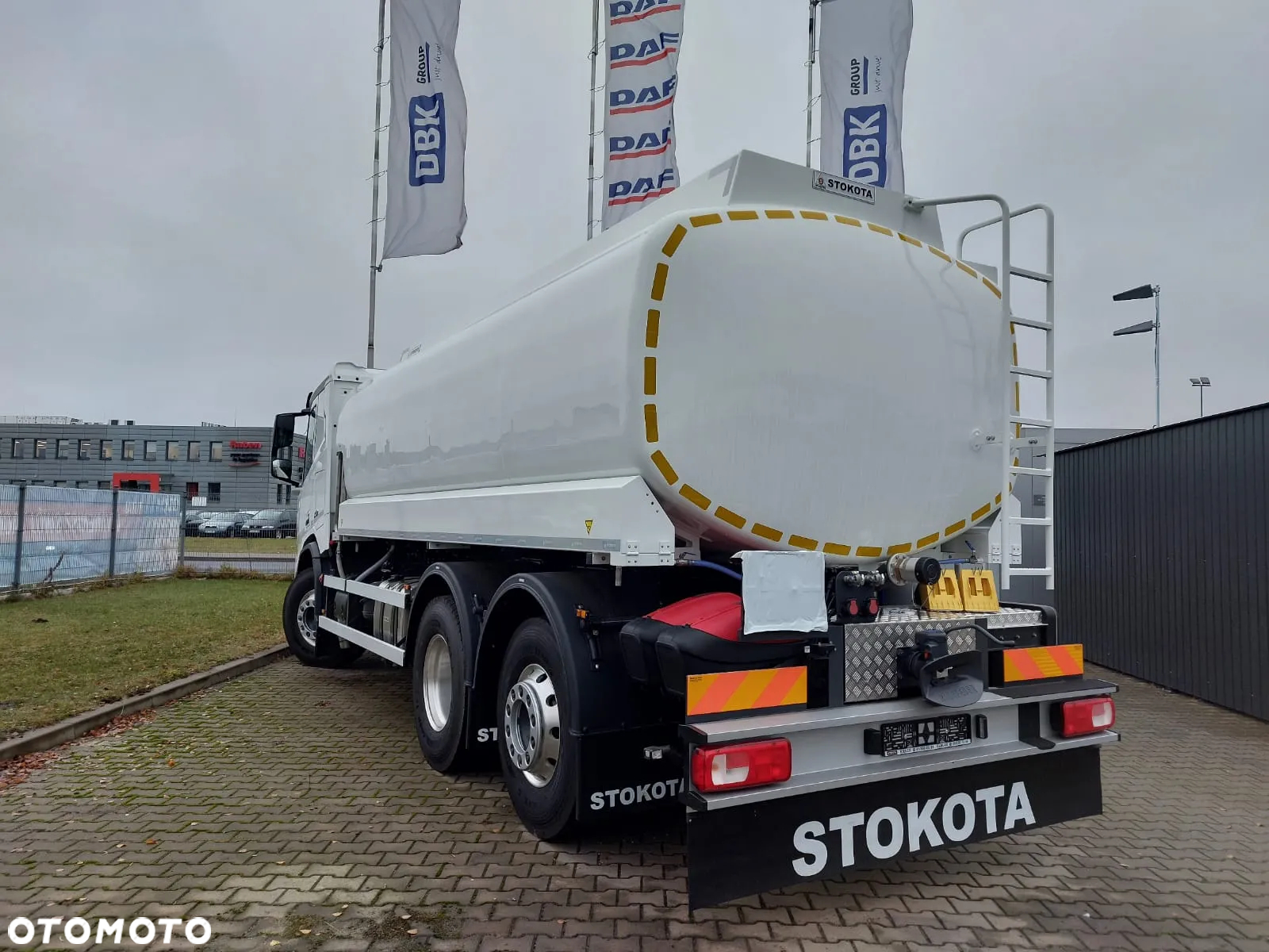DAF XD450 STOKOTA 6x2 - 4