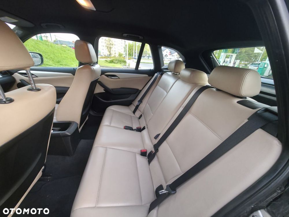 BMW X1 sDrive18i - 7