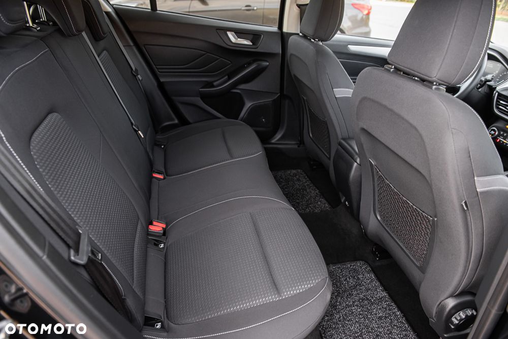 Ford Focus 1.5 EcoBlue Titanium - 28