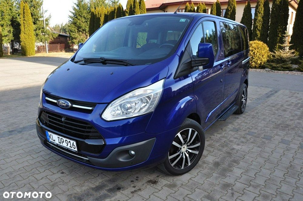 Ford Tourneo Custom - 6