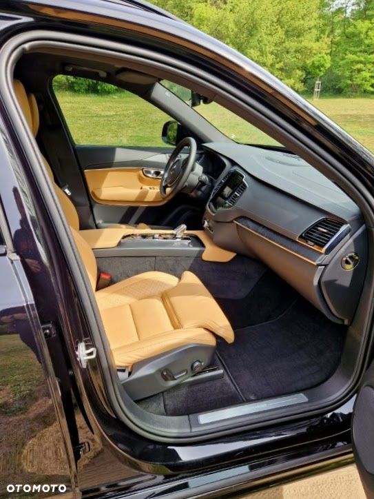 Volvo XC 90 T8 AWD Plug-In Hybrid Plus Black Edition 7os - 7