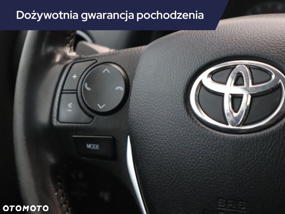 Toyota Auris - 17