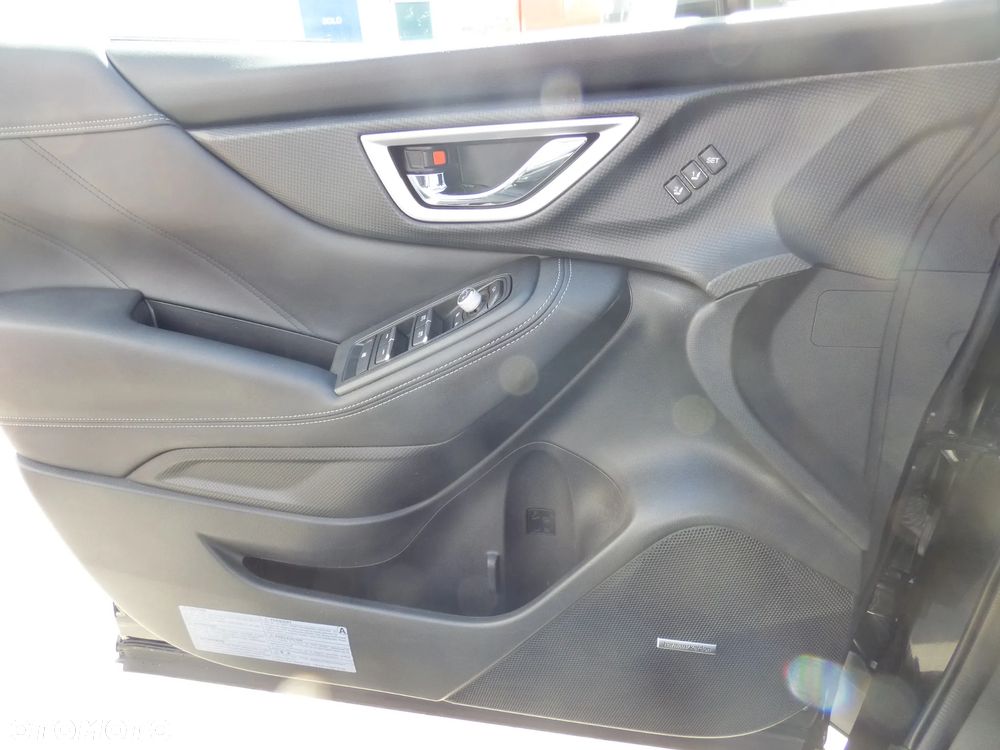 Subaru Forester 2.0i-L Platinum (EyeSight) Lineartronic - 15