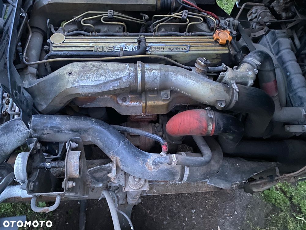 Nissan T200 - 8
