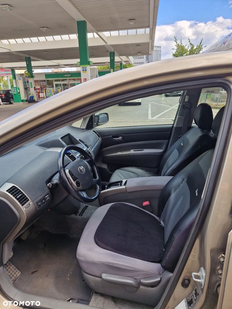 Toyota Prius 1.5 VVT-i Sol - 7
