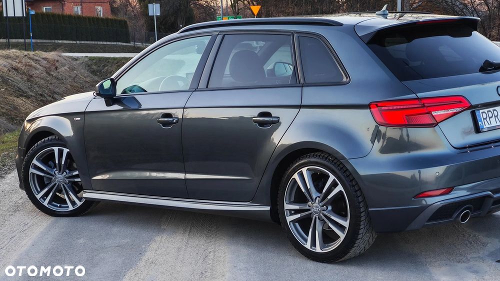 Audi A3 Sportback 30 TDI S tronic design - 19