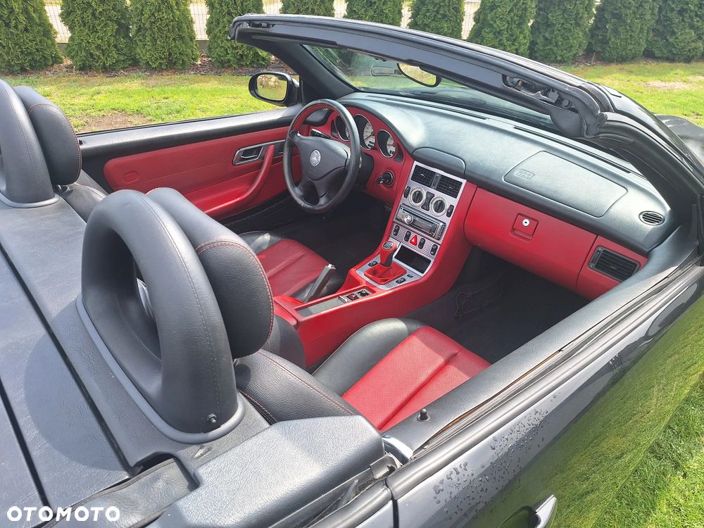 Mercedes-Benz SLK - 16
