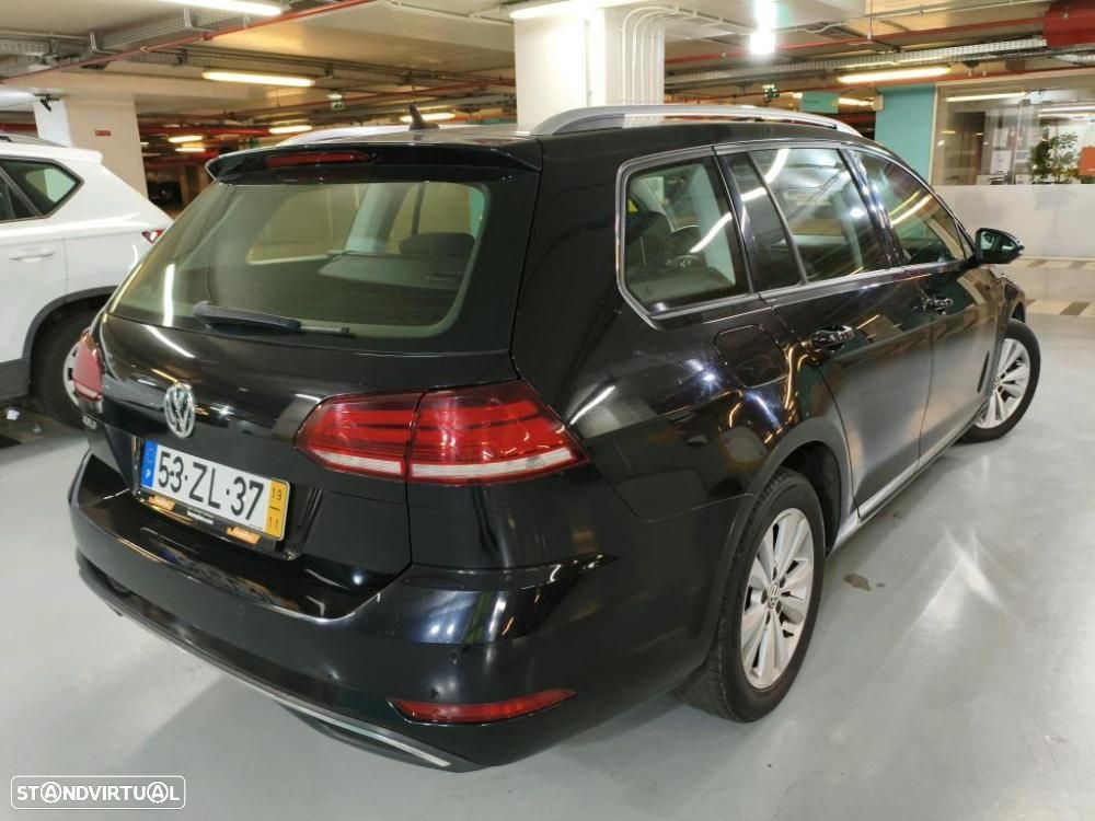 VW Golf Variant 1.6 TDi Confortline - 3