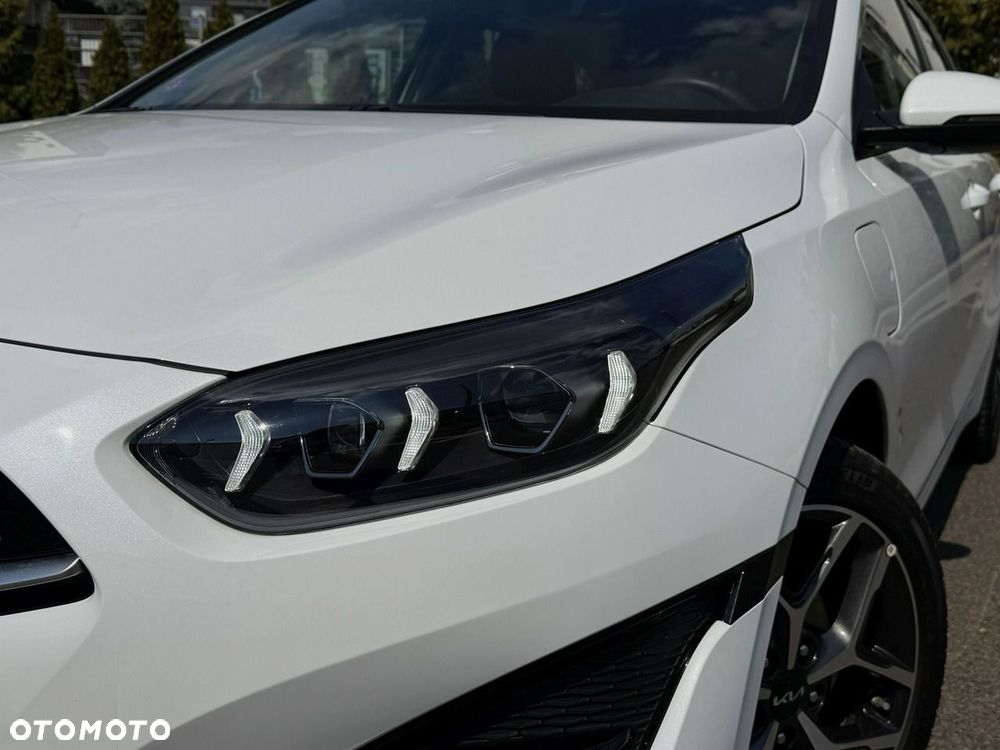 Kia Ceed 1.6 GDI PHEV XL DCT - 6