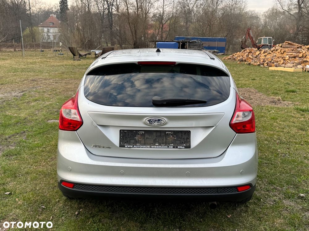 Ford Focus 1.6 Ti-VCT Titanium - 6