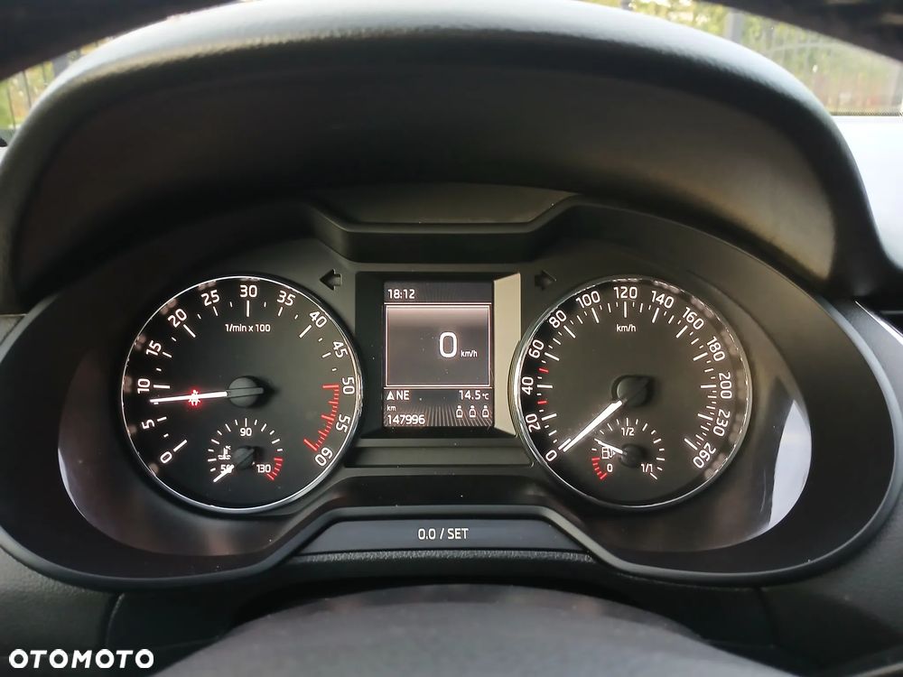 Skoda Octavia 2.0 TDI Elegance - 22