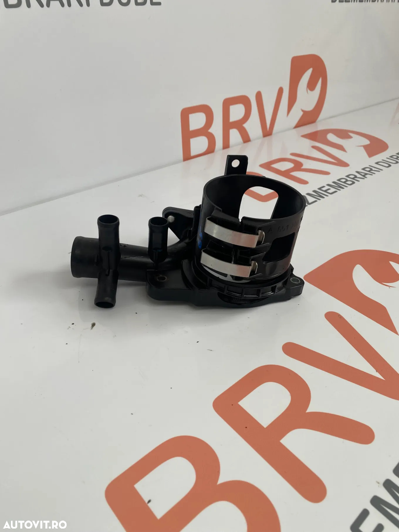 Suport filtru motorina pentru Mercedes Vito 2,2 motorizare 100 kw - 136 ps Euro 5 2013 an fabricatie - 2