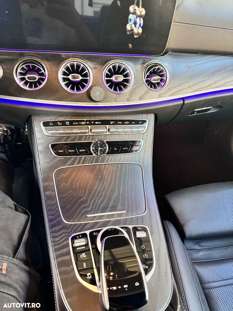 Mercedes-Benz E AMG 53 4Matic Coupe AMG Speedshift 9G-TRONIC - 13