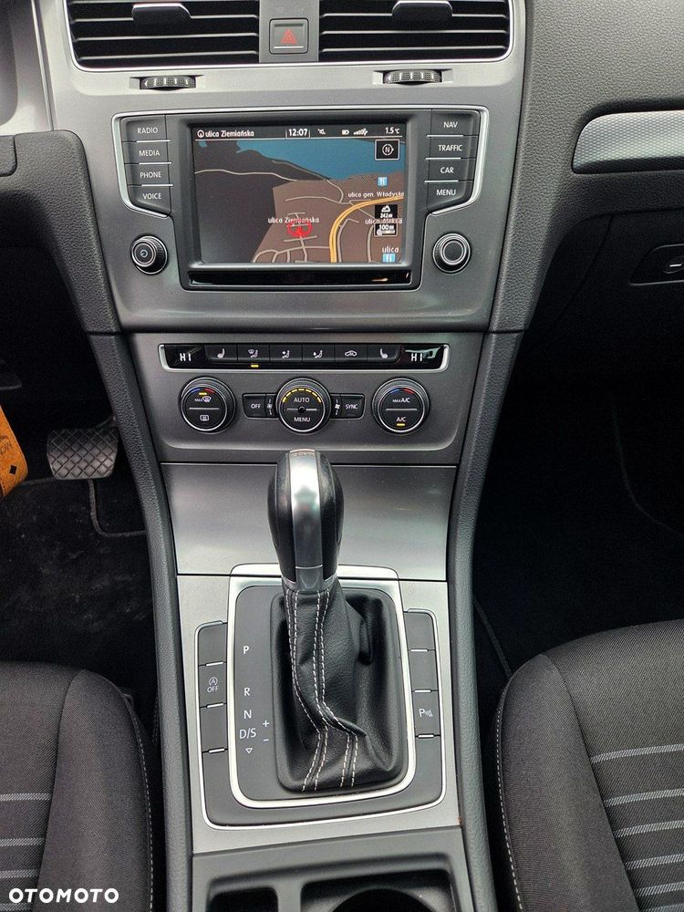 Volkswagen Golf 1.4 TSI (BlueMotion Technology) DSG Comfortline - 18