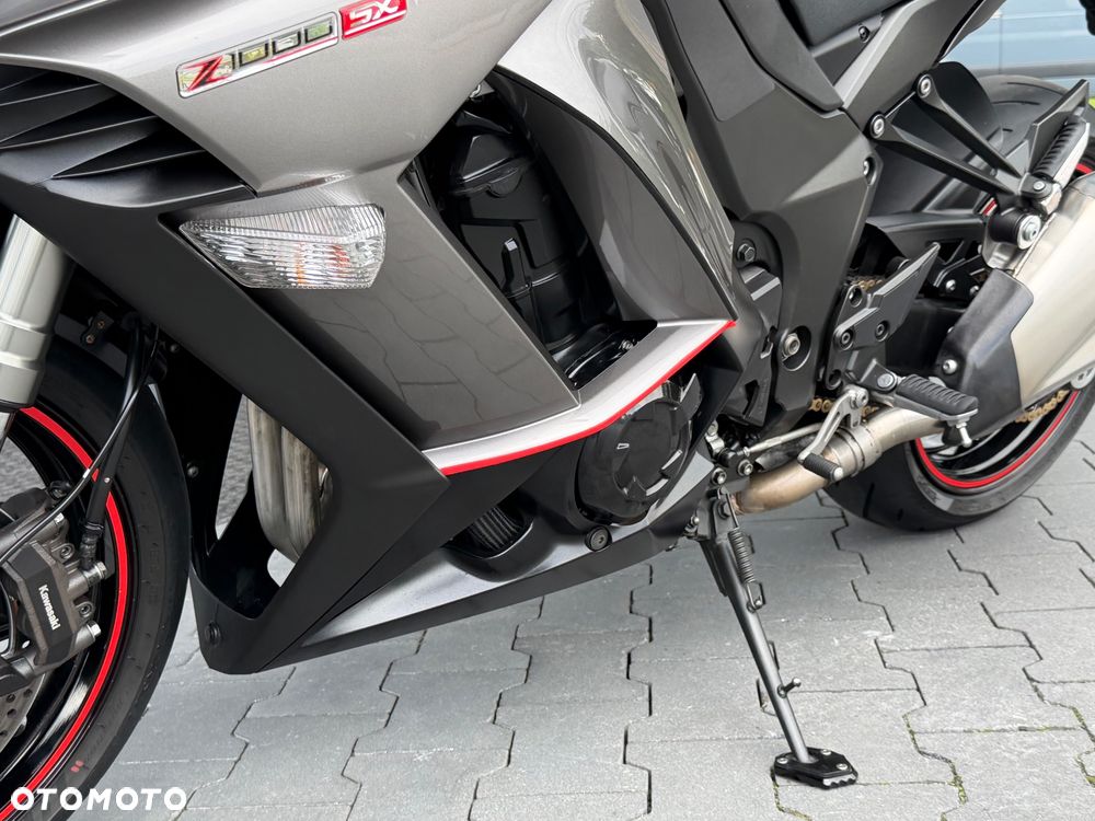 Kawasaki Ninja 1000 SX - 39