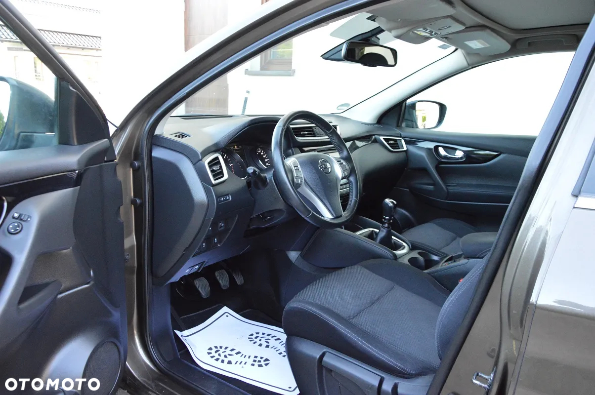 Nissan Qashqai 1.6 DCi N-Connecta EU6 - 26