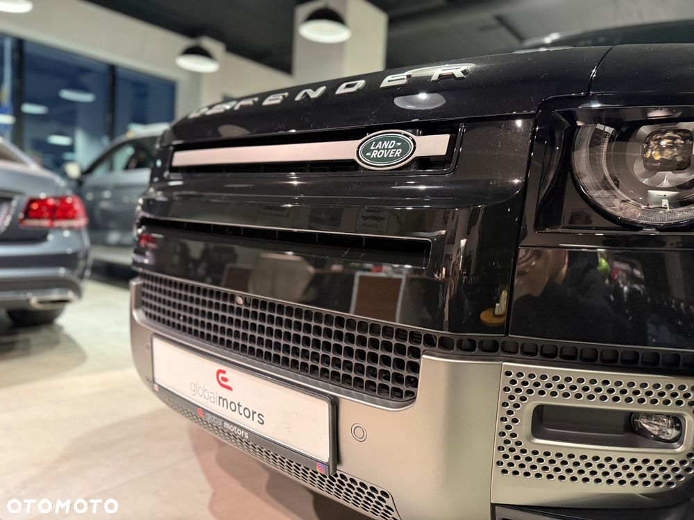Land Rover Defender 2.0 D240 HSE - 4