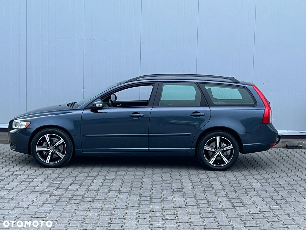 Volvo V50 T5 Momentum - 13