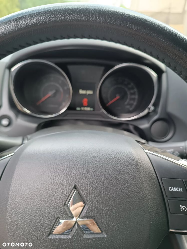 Mitsubishi ASX 1.6 2WD Diamant Edition - 11