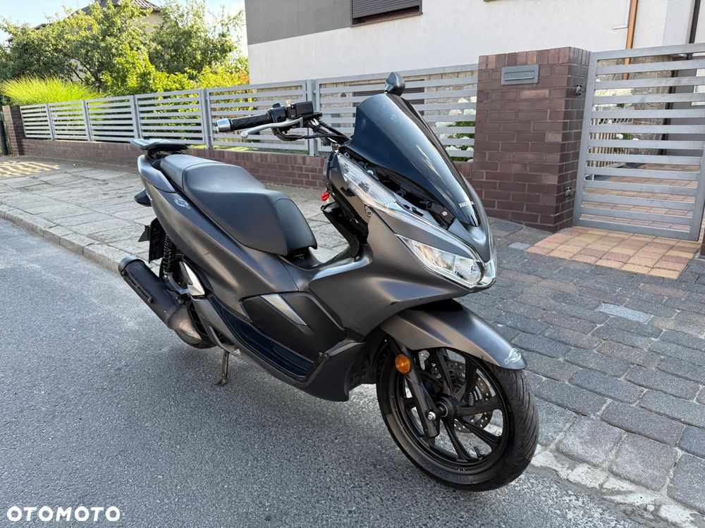 Honda PCX - 1
