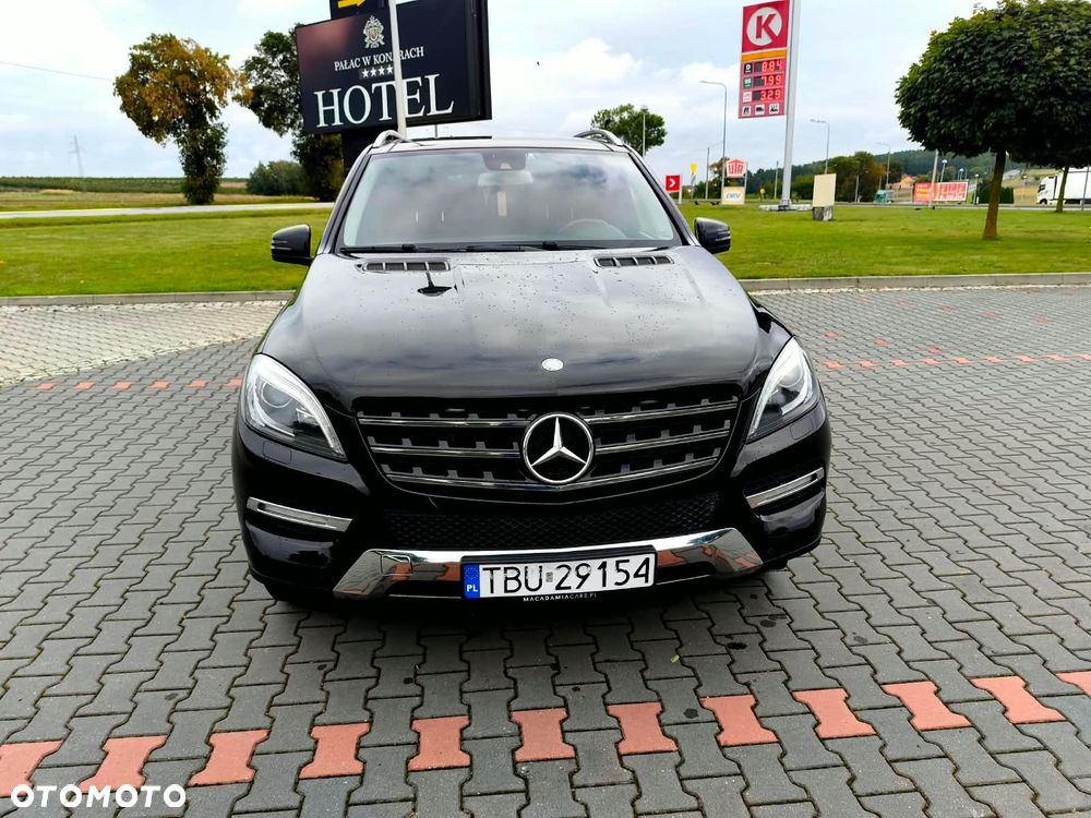 Mercedes-Benz ML - 4
