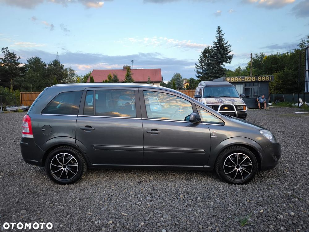 Opel Zafira - 5