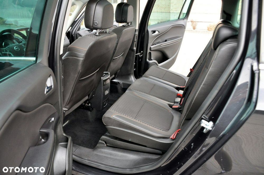 Opel Zafira - 21