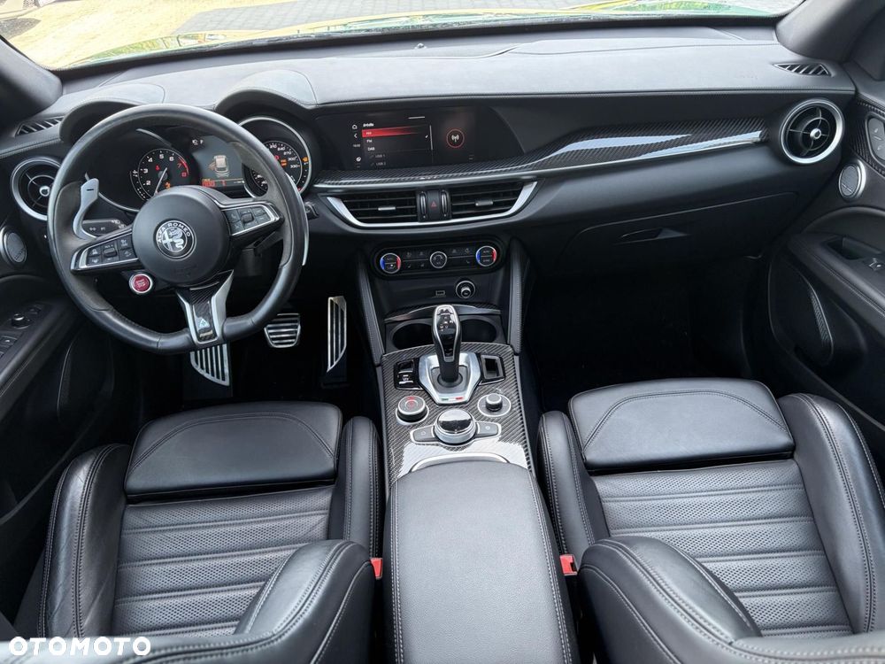 Alfa Romeo Stelvio 2.9 V6 Bi-Turbo Quadrifoglio Q4 - 14