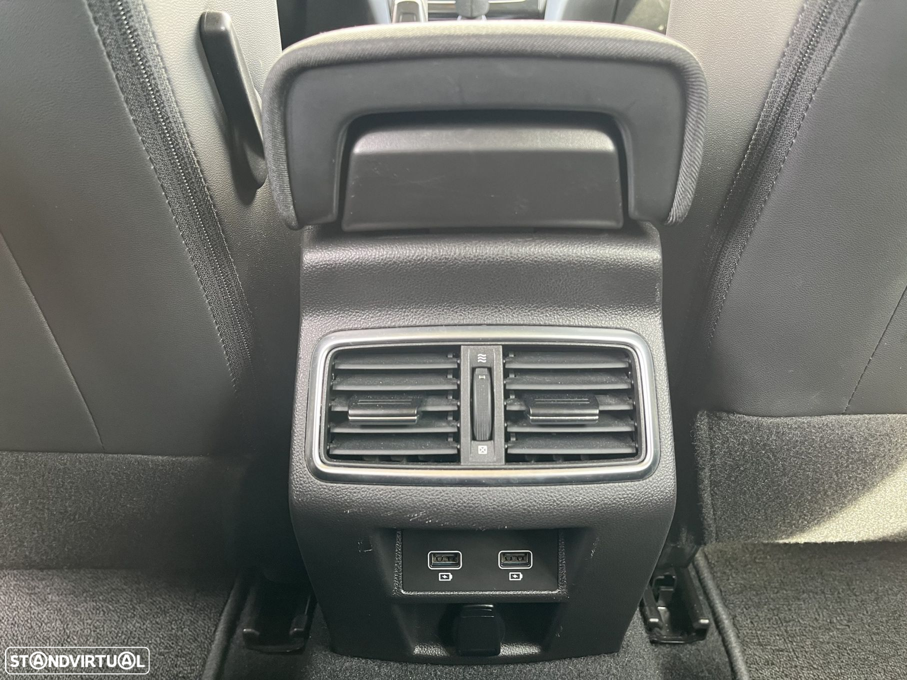 Renault Mégane 1.5 Blue dCi Limited - 13