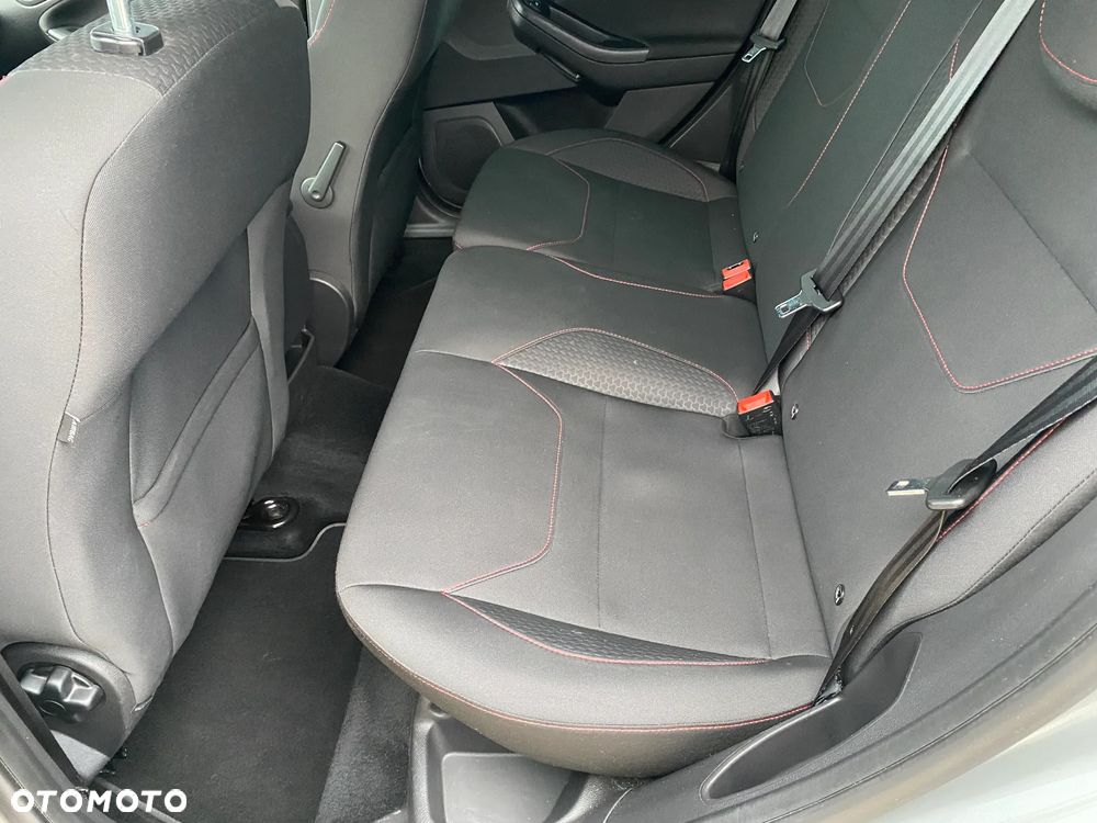 Ford Focus 1.5 EcoBlue Start-Stopp-System ST-LINE - 29