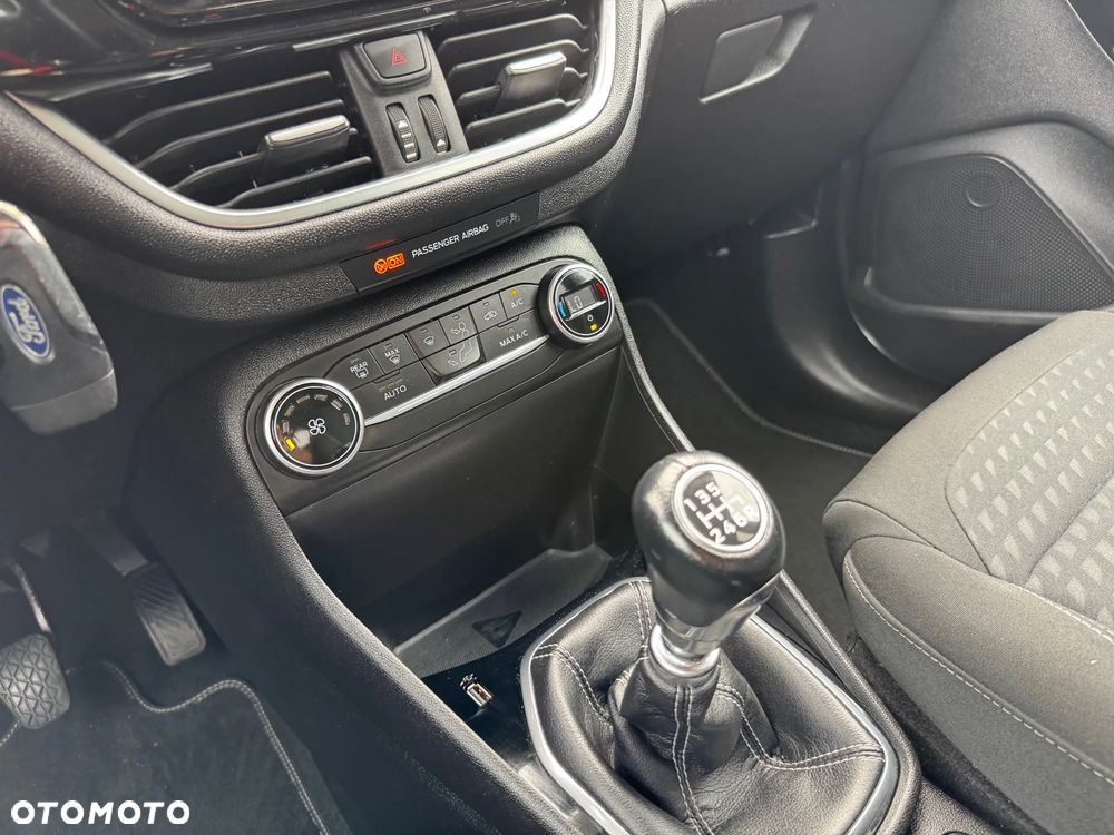 Ford Fiesta 1.0 EcoBoost S&S TITANIUM - 20