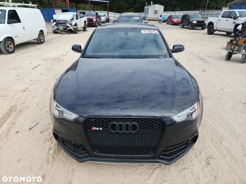 Audi RS5 Coupé - 2