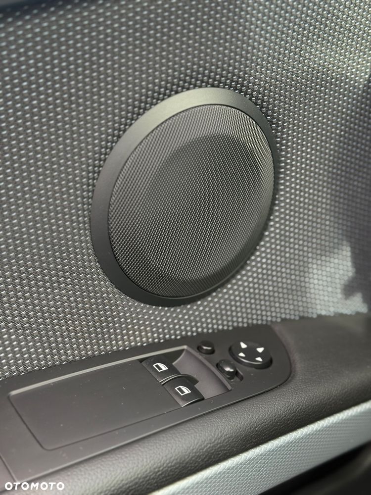 BMW Seria 3 320d - 28