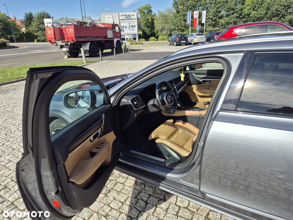 Volvo V90 - 11