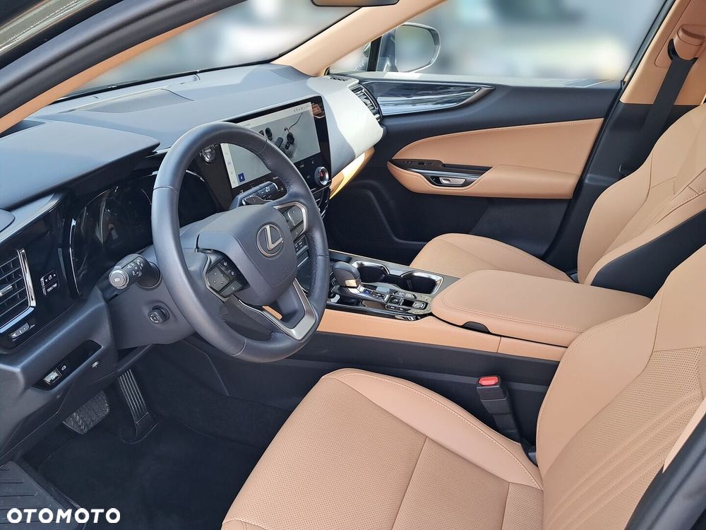 Lexus NX 450h+ Prestige AWD - 8