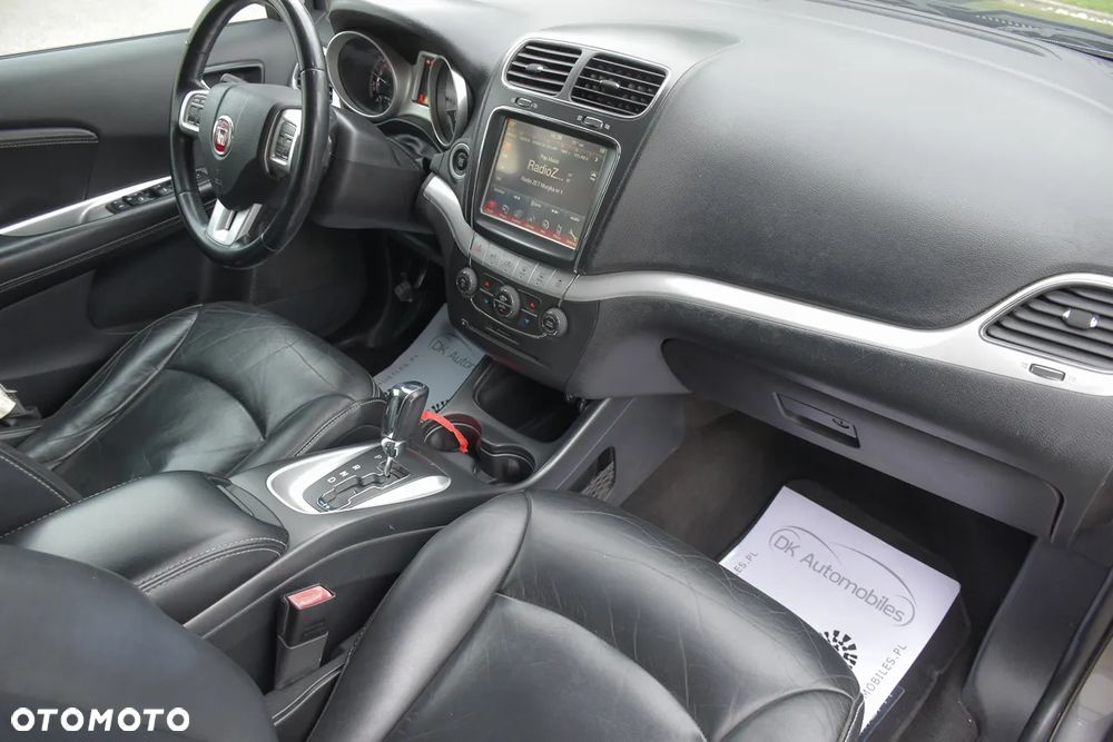 Fiat Freemont 2.0 Multijet 16V DPF Automatik Allrad Black Code - 24