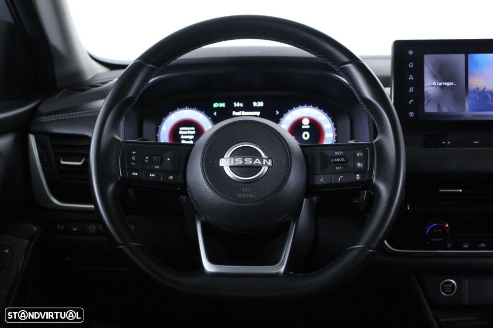 Nissan Qashqai 1.3 DIG-T N-Connecta LED Xtronic - 19