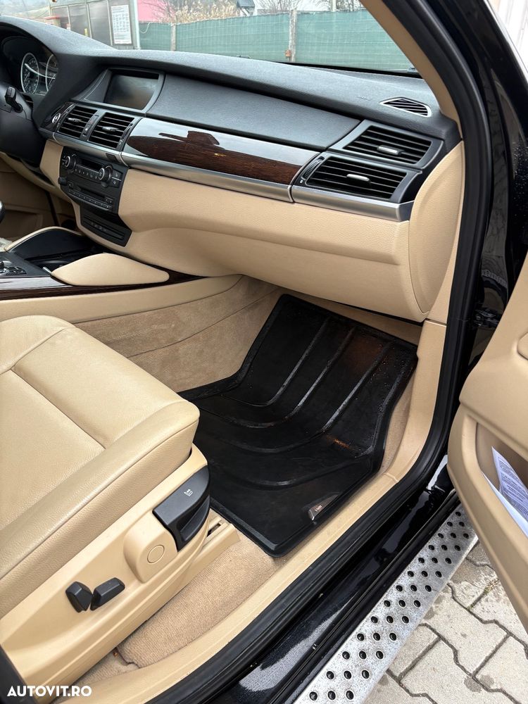 BMW X6 xDrive30d - 13