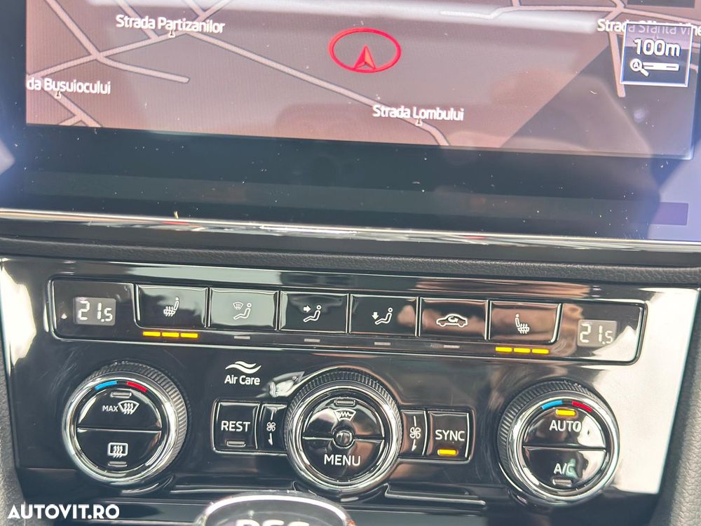 Skoda Superb 2.0 TDI DSG Premium Edition - 23