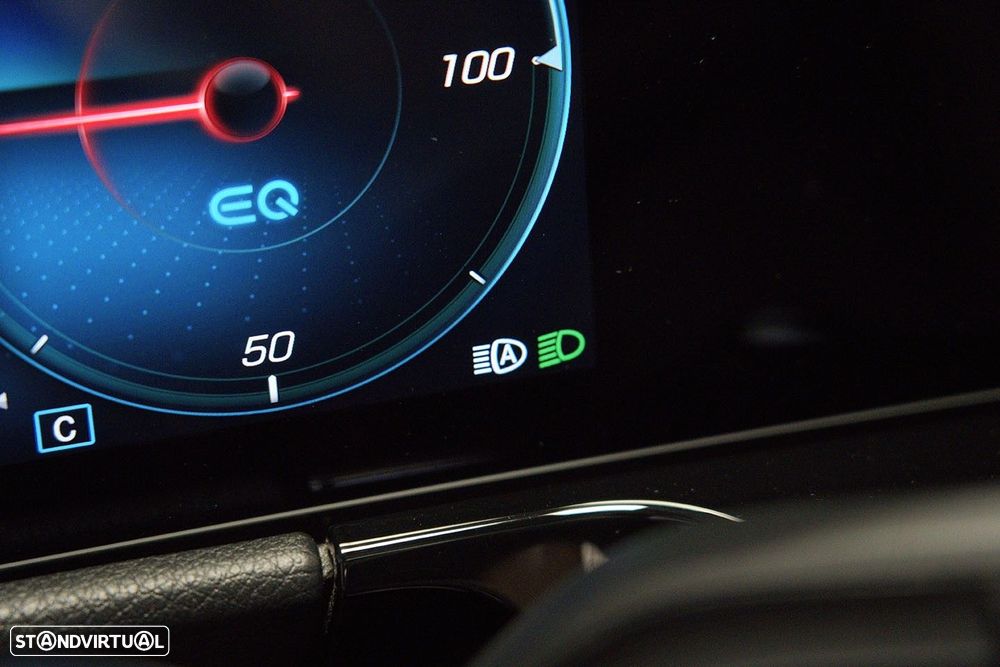 Mercedes-Benz EQA 250 AMG Line - 27