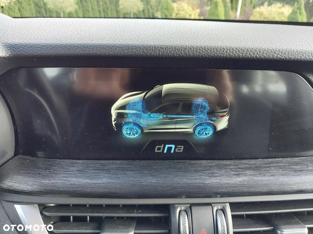Alfa Romeo Stelvio 2.2 JTDM Q4 - 22