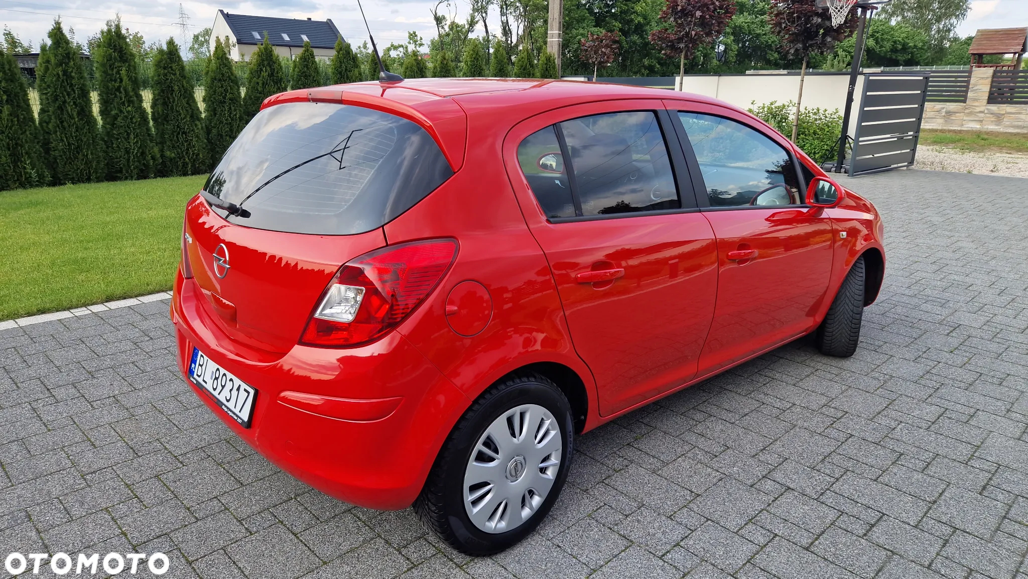 Opel Corsa 1.2 16V Cosmo - 27