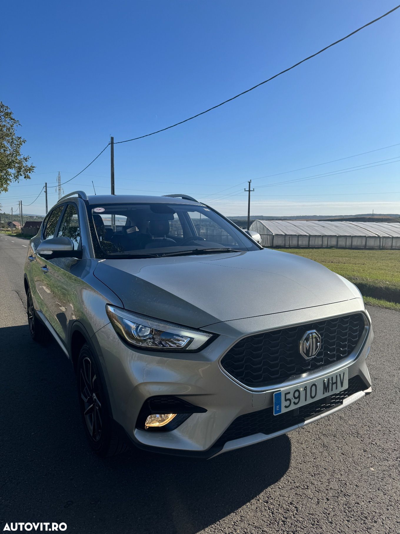 MG ZS - 1