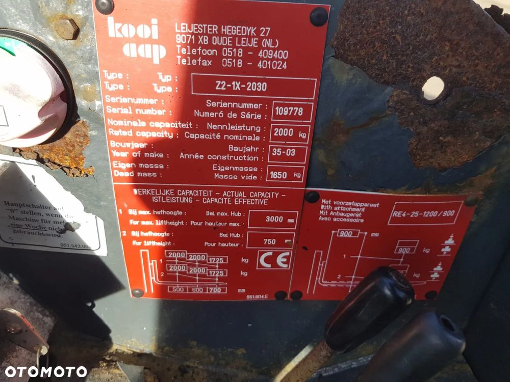 Moffett M4 20.1 2000kg - 19