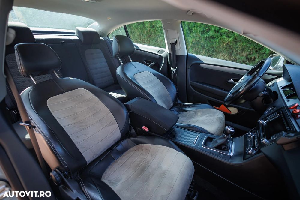 Volkswagen Passat - 10