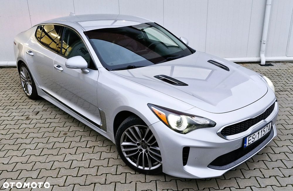 Kia Stinger 2.0 T-GDI GT Line - 8
