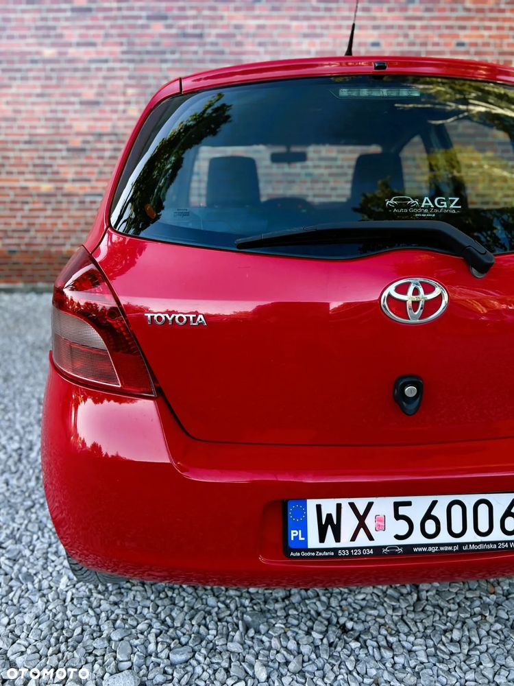 Toyota Yaris - 31